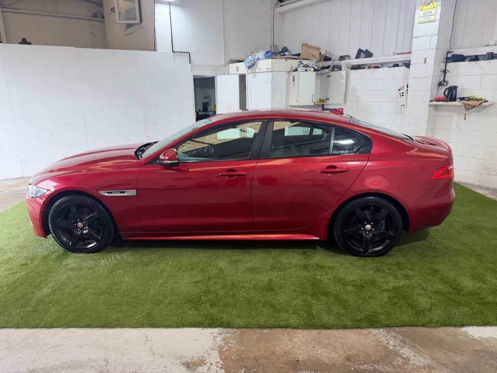 2015 Jaguar XE Saloon 2.0d R-Sport Saloon 4dr Diesel Auto Euro 6 s/s 180 ps