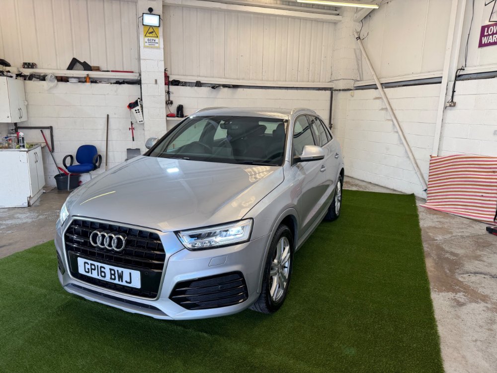 Silver 2016 Audi Q3 2.0 TFSI S line SUV 5dr Petrol S Tronic quattro Euro 6 s/s Nav 180 ps in Dewsbury