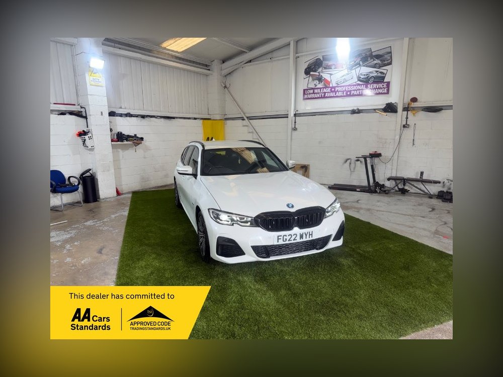 2022 BMW 3 Series Estate 2.0 330e 12kWh M Sport Touring 5dr Petrol Plug-in Hybrid Auto Euro 6 s/s 292 ps