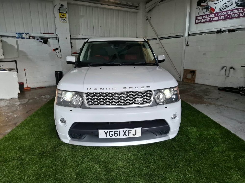 2011 Land Rover Range Rover Sport SUV 3.0 TD V6 Autobiography Sport SUV 5dr Diesel CommandShift 4WD Euro 5 245 ps