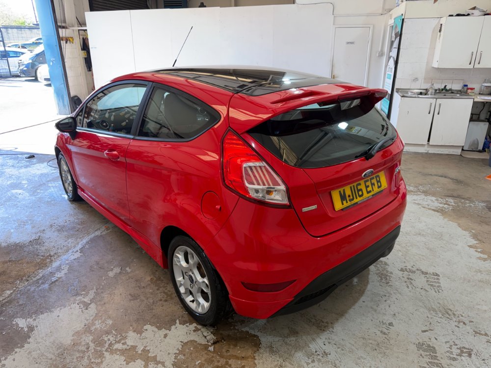 Red 2016 Ford Fiesta 1.0T EcoBoost Zetec S Hatchback 3dr Petrol Manual Euro 6 s/s 140 ps in Wan Autos Ltd